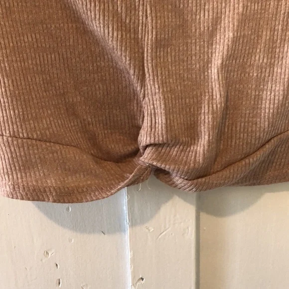 Ally top - Picture 4 of 5